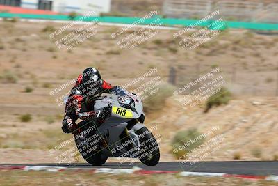 media/Jun-05-2022-WERA (Sun) [[64b01df28d]]/Practice Races/5-750 cc and Up Novices/